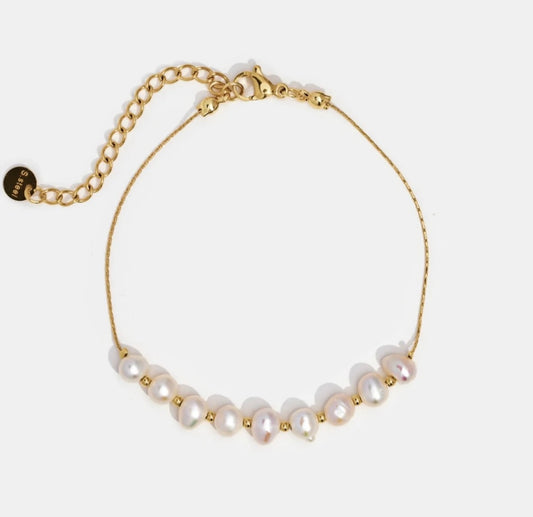 Alyssa Pearl Bracelet