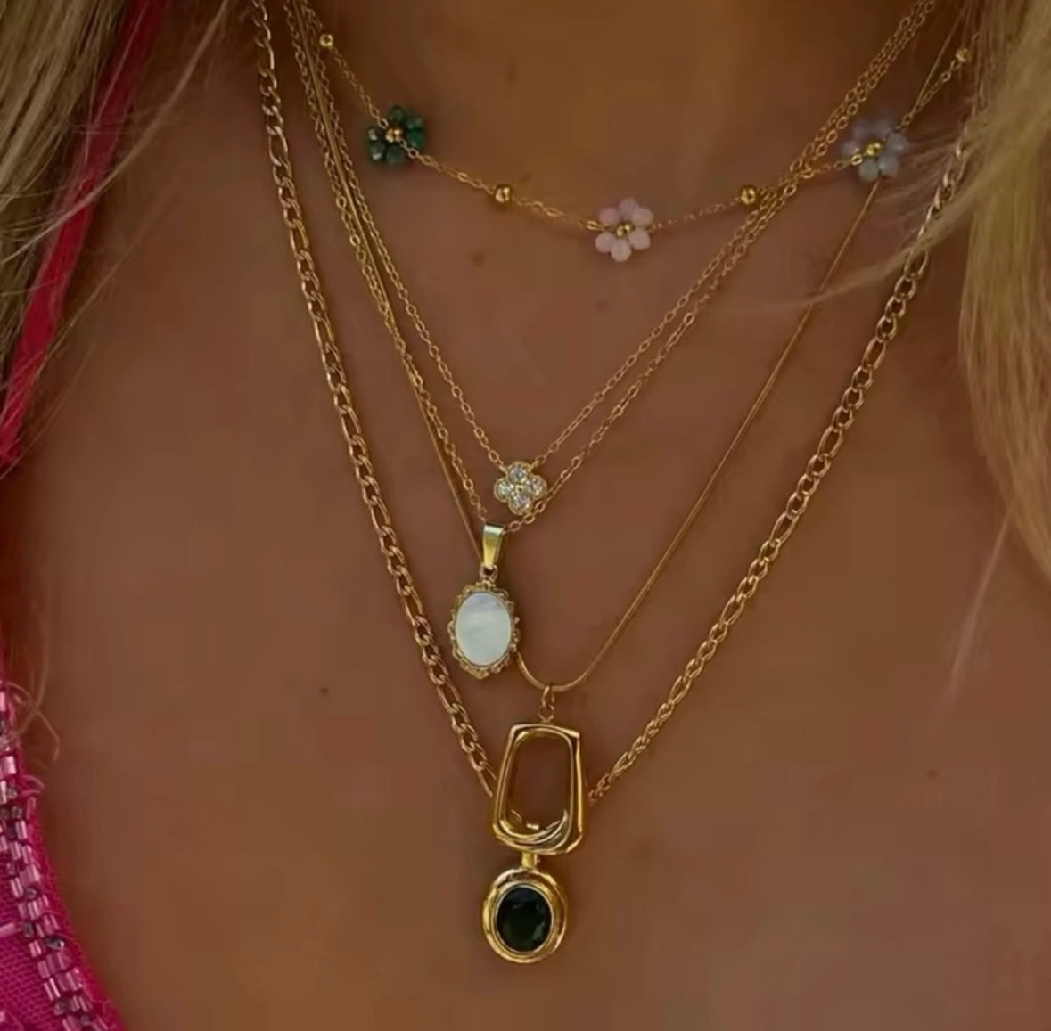 Irregular Trapezoid Pendant Nekclace