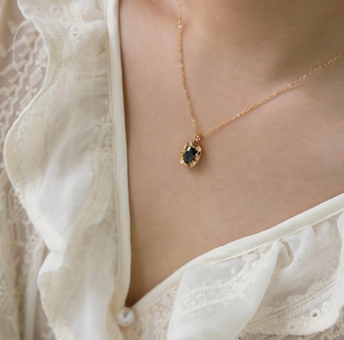 Black Zirconia Pendant Necklace