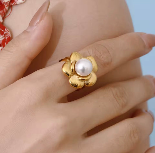 Pearl Flower Open Ring