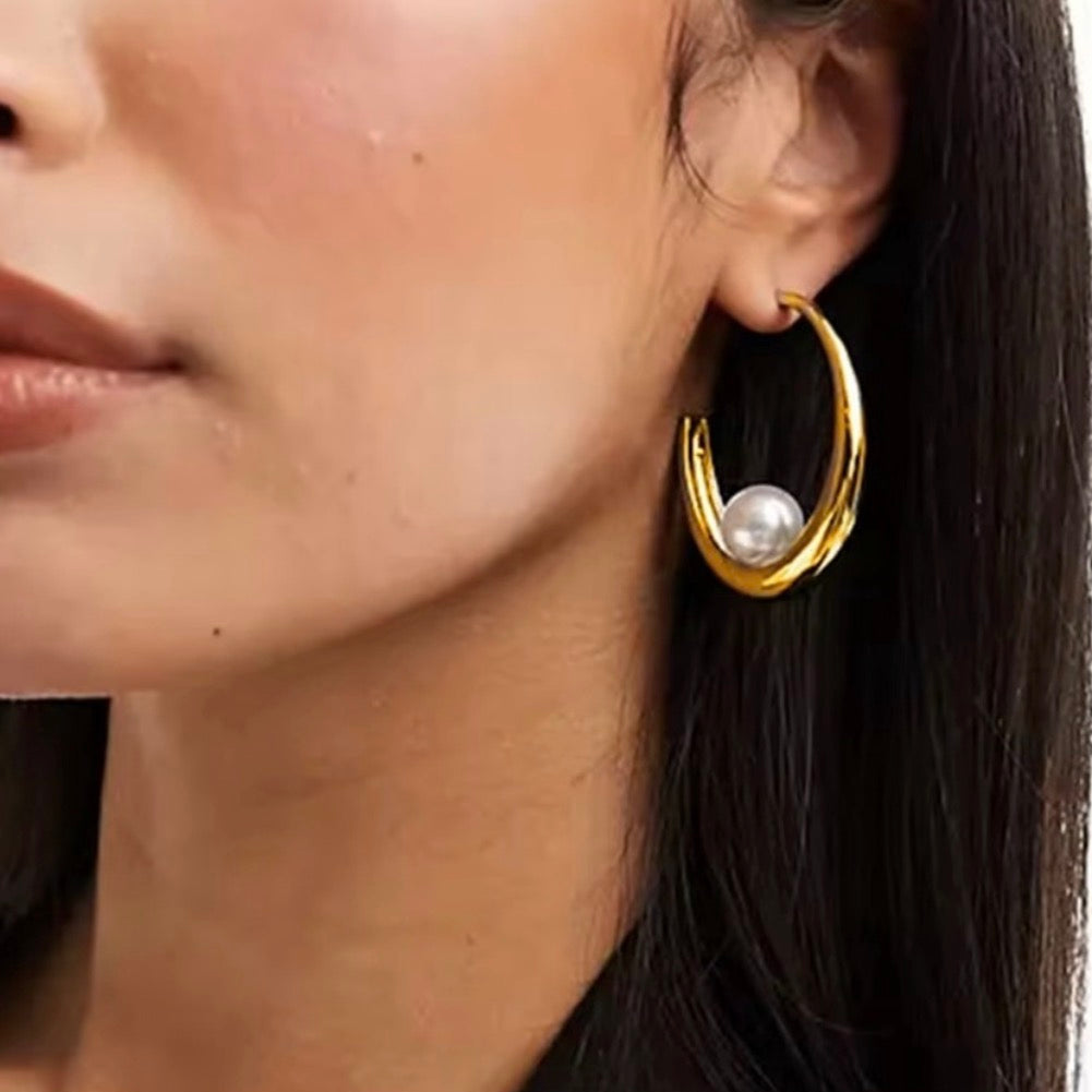 Madonna Hoop & Pearl Earrings